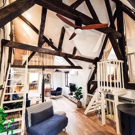 Apartament Loft Atypique Au Calme Avec Cour Privative Bourges Zewnętrze zdjęcie