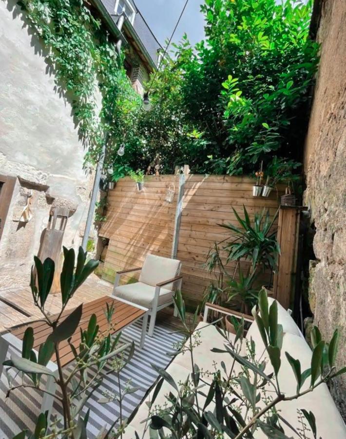 Apartament Loft Atypique Au Calme Avec Cour Privative Bourges Zewnętrze zdjęcie
