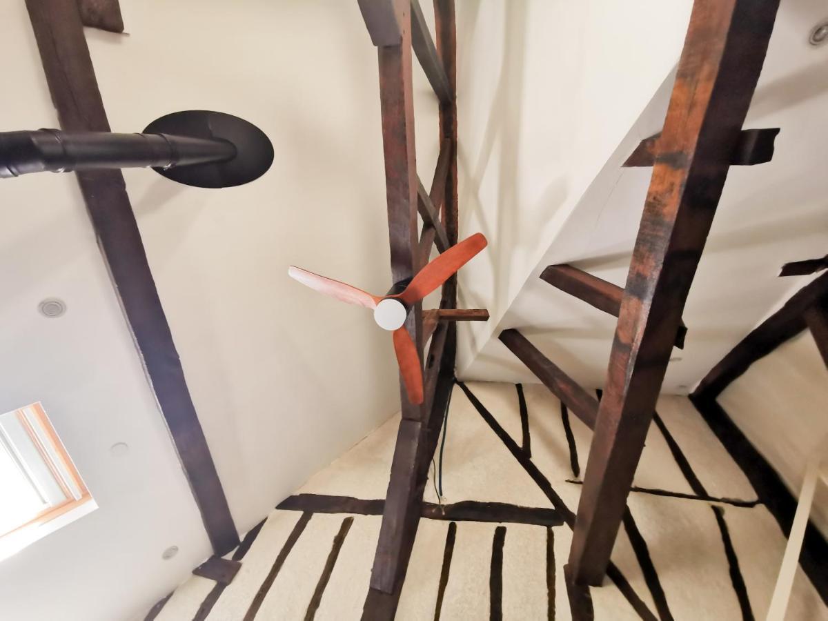 Apartament Loft Atypique Au Calme Avec Cour Privative Bourges Zewnętrze zdjęcie